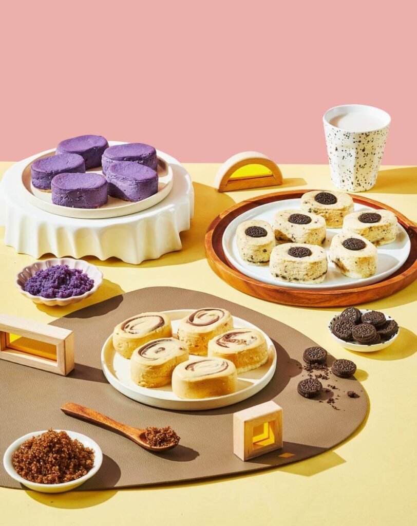 Cakes, cookies and furthermore, a menu of Kumori Philippines resturant.