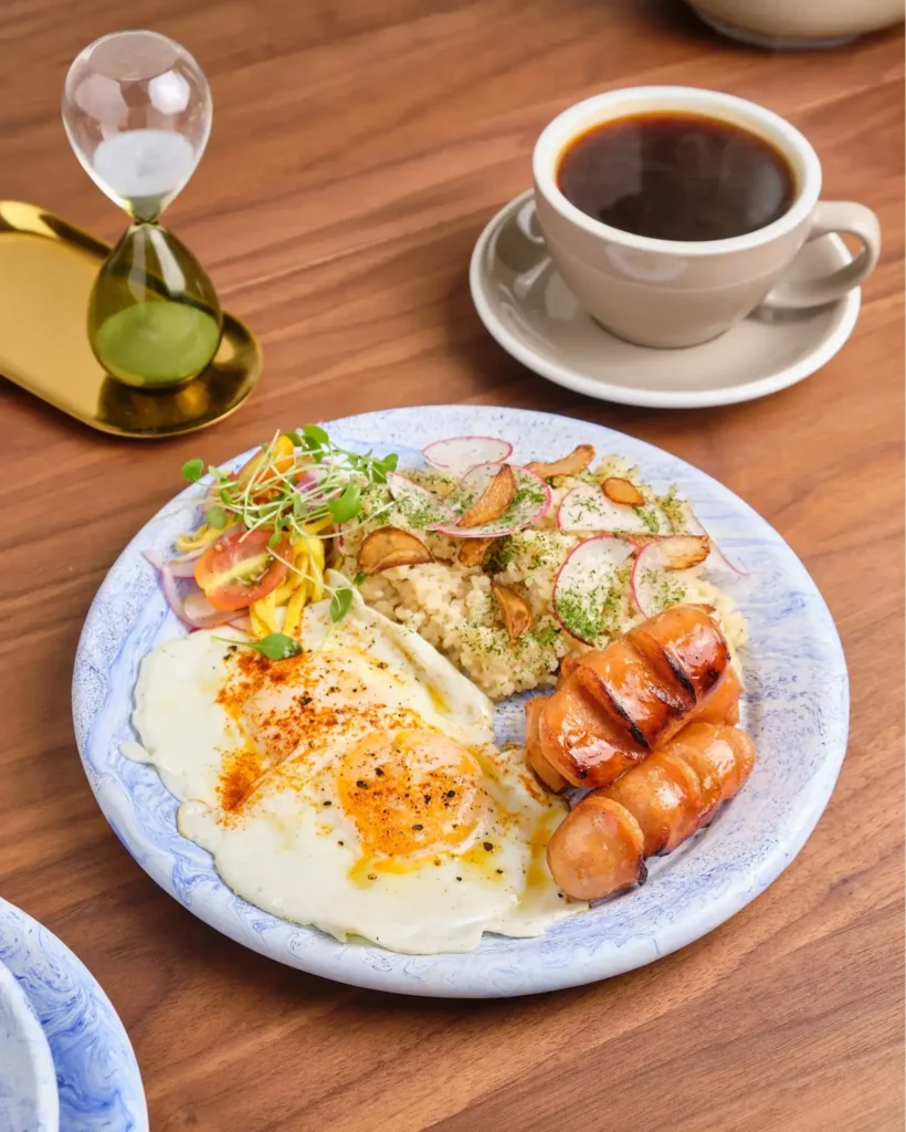Three Squares Mains Menu